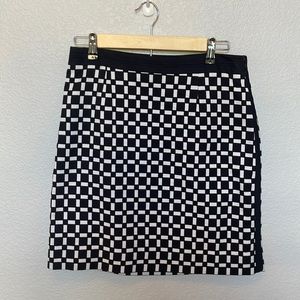 WHBM Black & White Checkered Skirt Sz 6